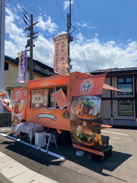キッチンカーが来店してくれました！